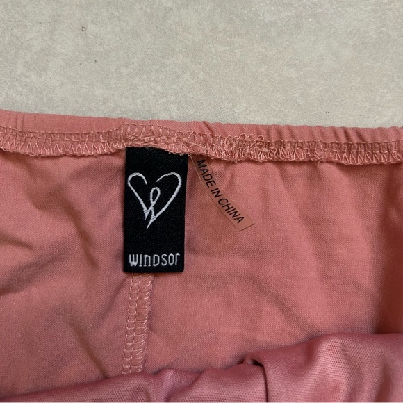 Windsor bundle off the shoulder tops - Picture 9 of 13